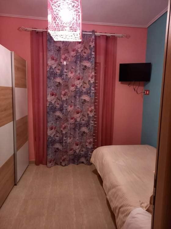 Peaceful House Near Airport Villa Pikérmion Екстериор снимка