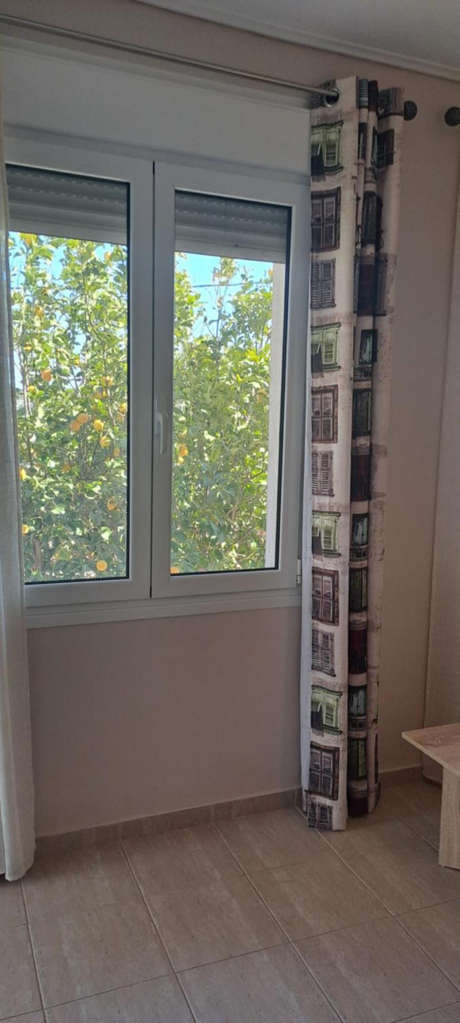 Peaceful House Near Airport Villa Pikérmion Екстериор снимка